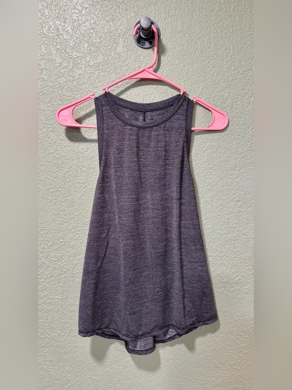Lululemon Women's Heathered Gray Tank Top size 4